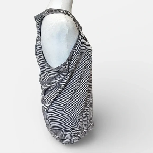 Lululemon Swiftly Tech Racerback Tank Top – Black White Stripe Gorpcore - Picture 4 of 4